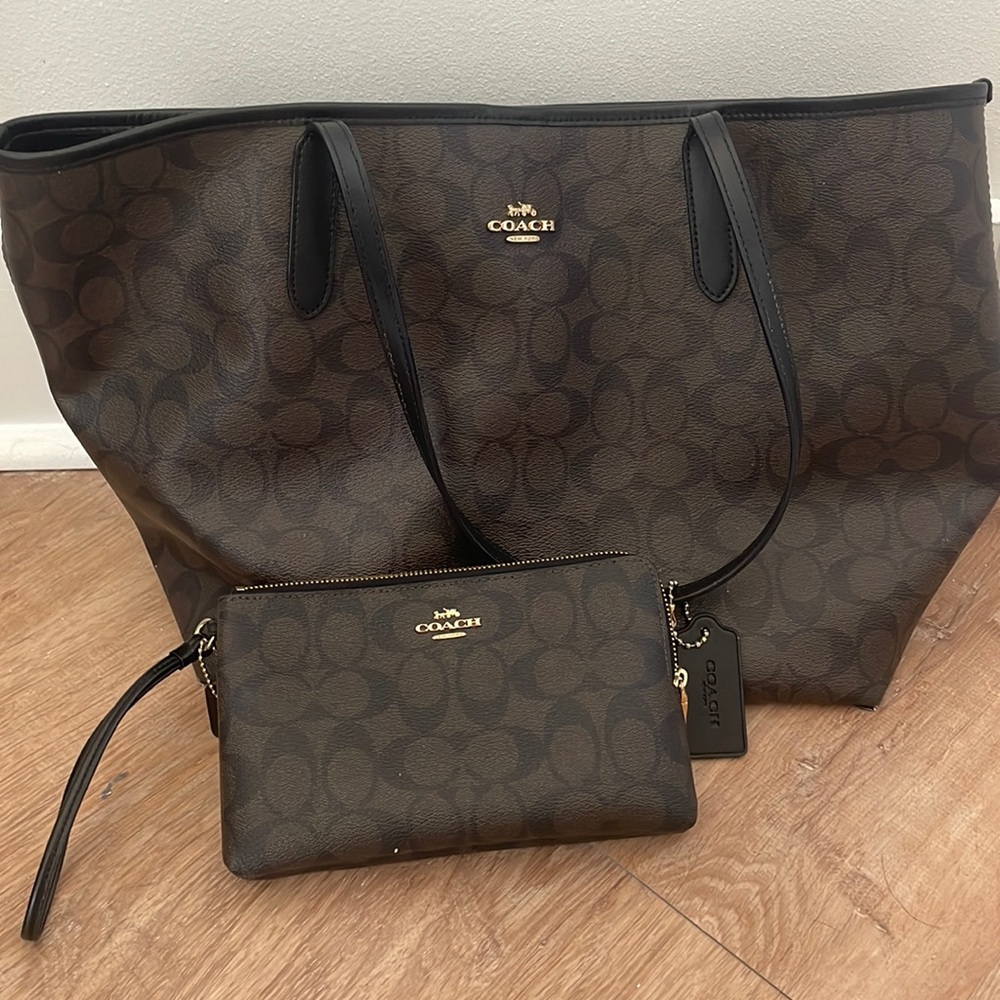 Dark Brown Coach Tote and matching wristlet wallet